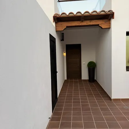 Villa James Villa *